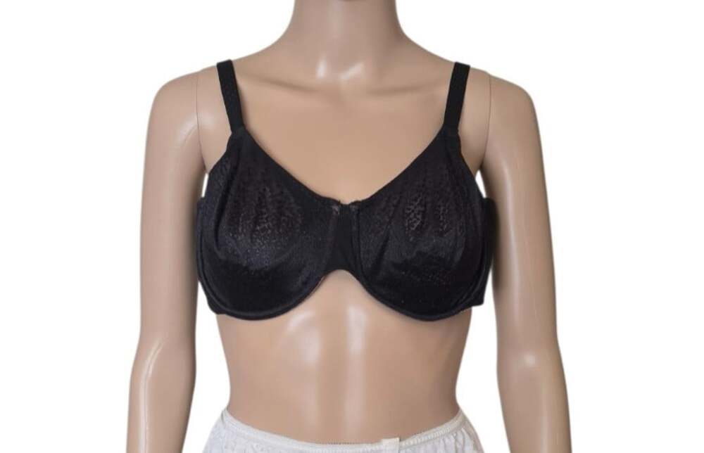 Wacoal Bra 855303 Dot Jacquard Fabric Black Underwire size 38D